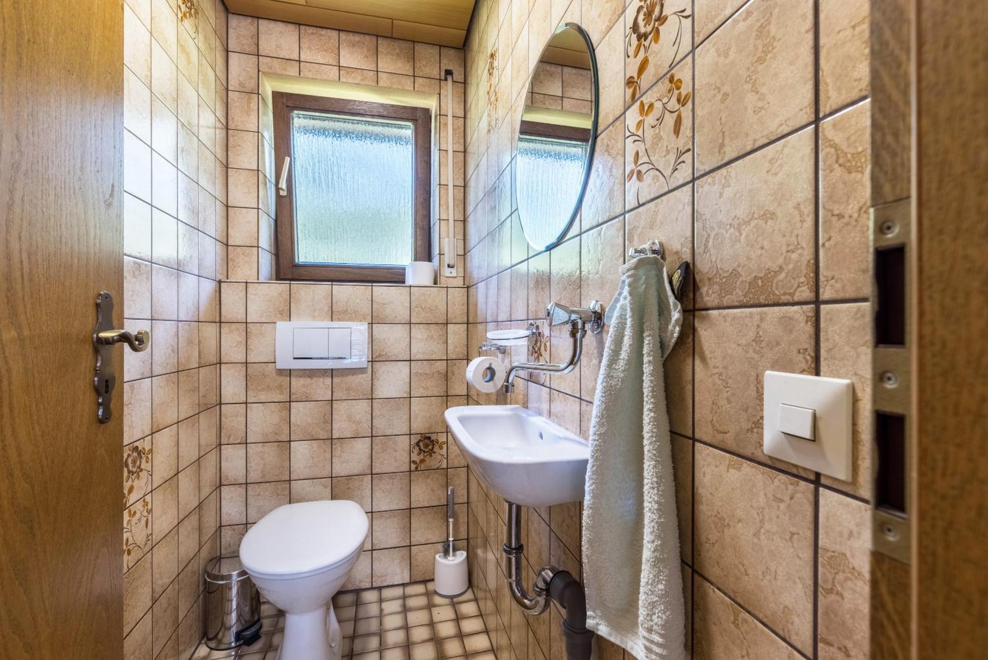 B463 Penthouse Apartment Albstadt Luaran gambar
